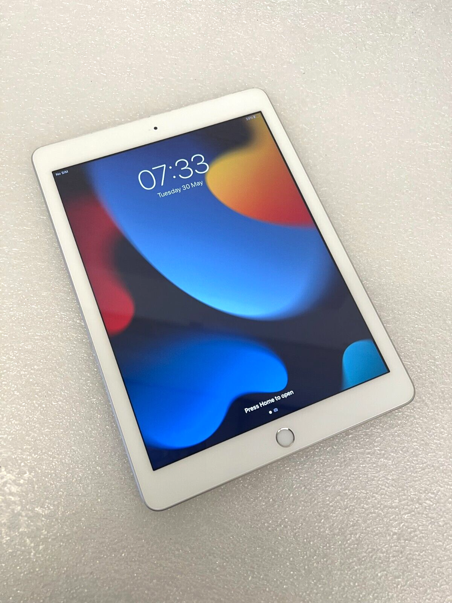 Apple iPad 5 128GB 5th Gen 9.7